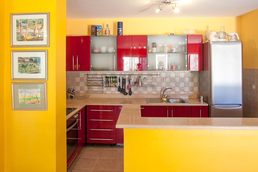 Apartments Tino Makarska Szoba fotó