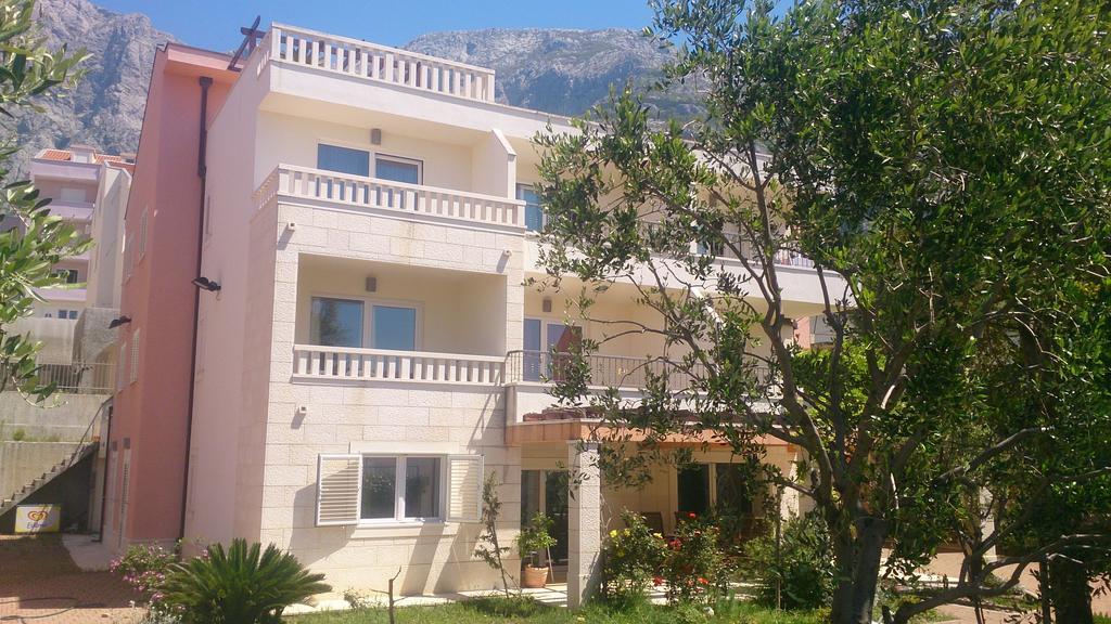 Apartments Tino Makarska Szoba fotó