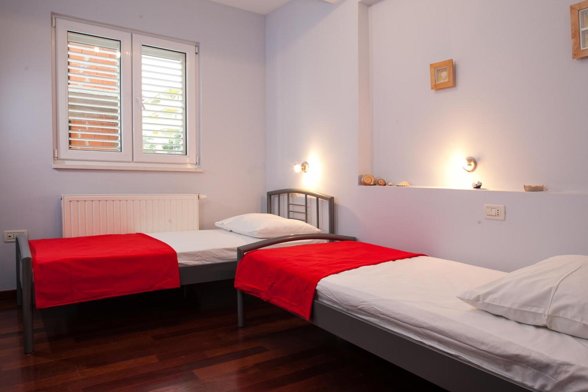 Apartments Tino Makarska Szoba fotó