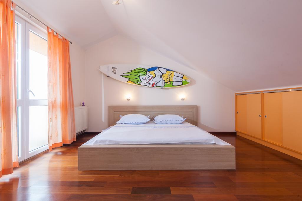 Apartments Tino Makarska Szoba fotó